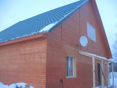 второй этаж пока под пленкой, законсервирован. На неопределенный срок.