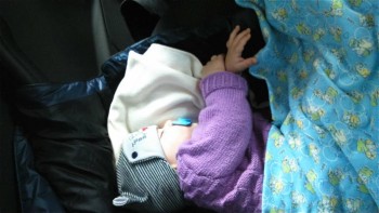 Спим в дороге :)