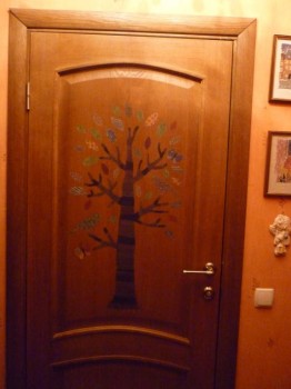 Без вспышки качество хуже, но вид натуральнее.