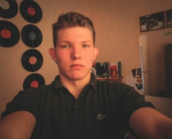 Детки по-наследству  - 64xLEd4HxVI.jpg