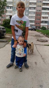 Солнечного настроения тем, кто ищет своих детей  - первая стрижка1.jpg