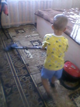 Солнечного настроения тем, кто ищет своих детей  - Тема с пылесосом.jpg