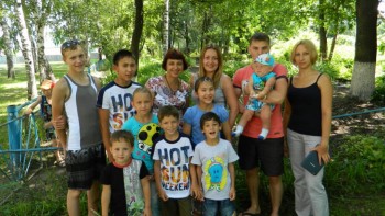 Солнечного настроения тем, кто ищет своих детей  - вся семья.jpg