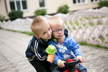 Солнечного настроения тем, кто ищет своих детей  - ddryagqz.jpg