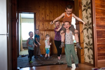 Солнечного настроения тем, кто ищет своих детей  - vilqtbho.jpg