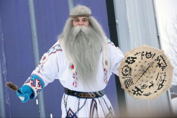 Солнечного настроения тем, кто ищет своих детей  - Ямал ри - наш дед мороз.jpg