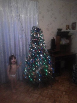 Солнечного настроения тем, кто ищет своих детей  - елочка.jpg