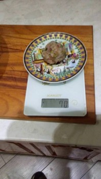 9. Даже взвесить не поленилась. Вышло 70 грамм одна штука