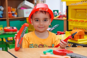 Малыши из Томска - строитель.jpg