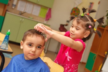 Малыши из Томска - парикмахерская.jpg