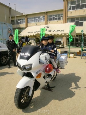 Двойняшки и их мамашки и папашки - getImage (1).jpg