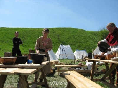 эти участники кстати с Росии