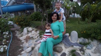 Солнечного настроения тем, кто ищет своих детей  - год прошел7.jpg