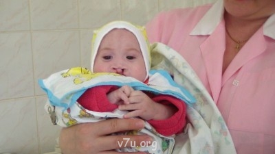 Дом ребёнка не хочет отдать ребёнка- инвалида в приемную сем - SAM_1050.JPG